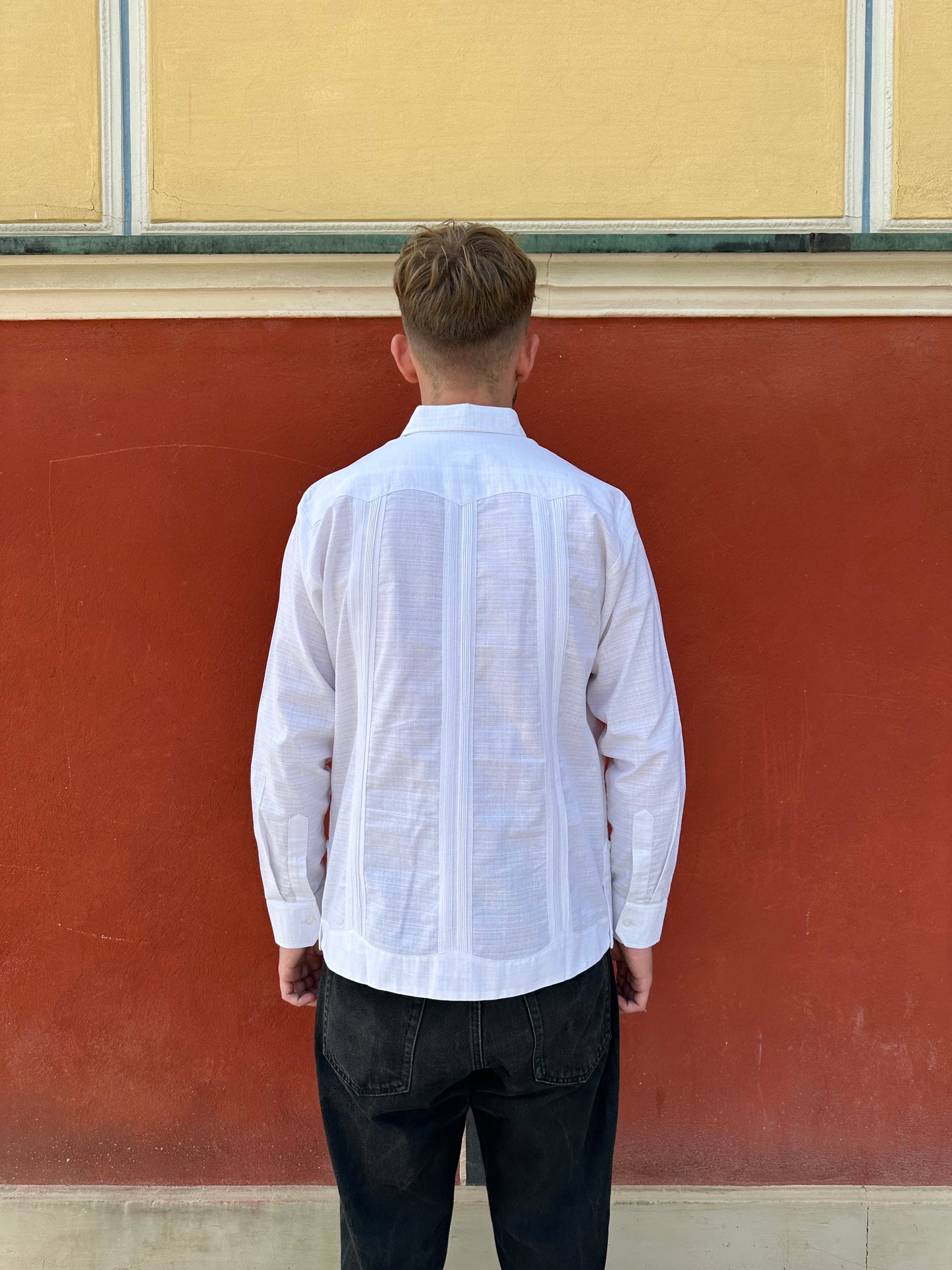 WHITE "GUAYABERA"LONG SLEEVE